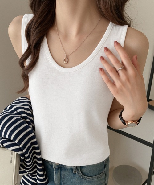 Miniministore(ミニミニストア)の「無地タンクトップレディース重ね着インナー(タンクトップ・レディース・ライトイエロー/ブラック/ピンク/ホワイト/ベージュ・FREE)」の9枚目の写真