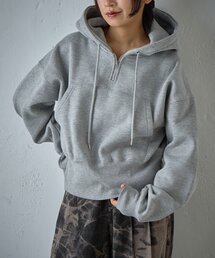 裏起毛ショート丈フーディプルオーバー