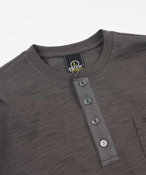 FRIZMWORKS(フリズムワークス)の「SLUB HENLEY NECK L/S TEE _ CHARCOAL(Tシャツ/カットソー・メンズ・その他・SMALL/MEDIUM/LARGE/X-LARGE)」の3枚目の写真