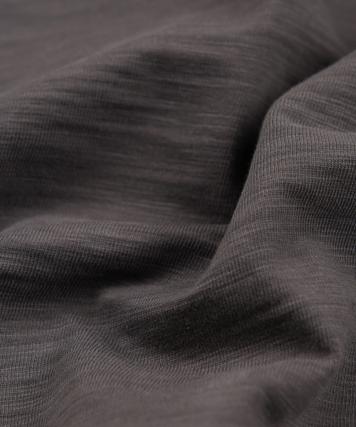 FRIZMWORKS(フリズムワークス)の「SLUB HENLEY NECK L/S TEE _ CHARCOAL(Tシャツ/カットソー・メンズ・その他・SMALL/MEDIUM/LARGE/X-LARGE)」の6枚目の写真
