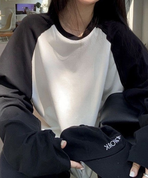 Flugge(フラッジー)の「ラグランロングスリーブT(Tシャツ/カットソー・レディース・ブラック×ホワイト・LARGE/MEDIUM)」の6枚目の写真