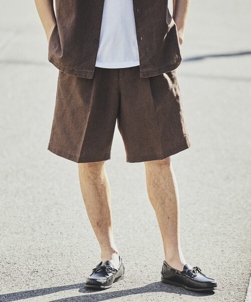 FREAK'S STORE(フリークスストア)の「LINEN COTTON EASY SHORT PANTS/リネンコットン 2タック イージースラックスショーツ【セットアップ対応】(その他パンツ・メンズ・ホワイト/ブラウン/ダークブラウン/ベージュ/チャコールグレー/ブラック・MEDIUM/LARGE)」の5枚目の写真