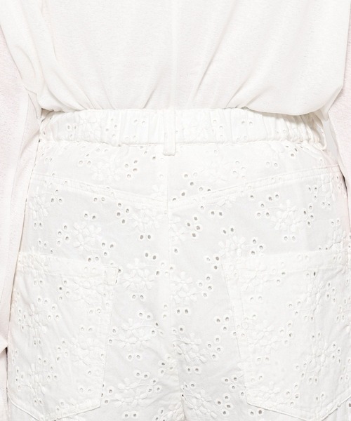 LOWRYS FARM（ローリーズファーム）の「レースカーブパンツ 641371（その他パンツ・レディース・ホワイト/ブラック・MEDIUM/LARGE）」の8枚目の写真