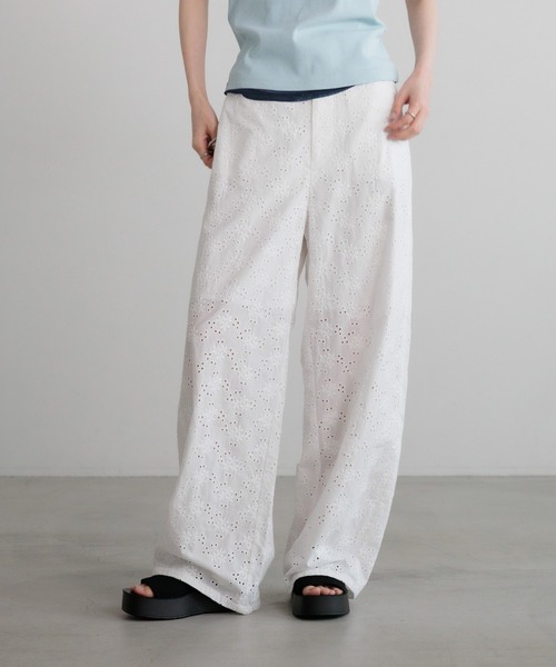LOWRYS FARM(ローリーズファーム)の「レースカーブパンツ 641371(その他パンツ・レディース・ホワイト/ブラック・MEDIUM/LARGE)」の17枚目の写真