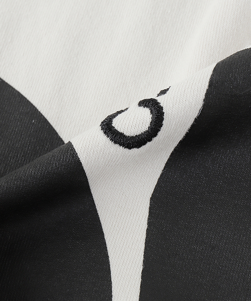 EDIFICE（エディフィス）の「NOMARHYTHM TEXTILE (ノーマリズム テキスタイル) Hand Dye Twist Tee Shirt GO!（Tシャツ/カットソー・メンズ・アイボリー/レッド・3/4）」の4枚目の写真