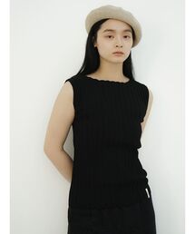 Wide rib sleeveless knit pullover