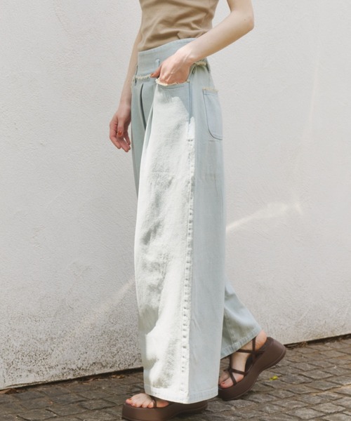 OLUN(オルン)の「fringe detail tuck denim pants/フリンジタックデニムパンツ(デニムパンツ・レディース・インディゴブルー/ライトブルー・FREE/SMALL/X-SMALL)」の7枚目の写真