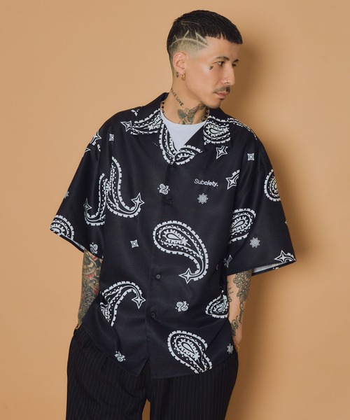 Subciety(サブサエティ)の「Large paisley shirt(シャツ/ブラウス・メンズ・ブラック/ホワイト/グリーン/オレンジ・SMALL/MEDIUM/LARGE/X-LARGE)」の1枚目の写真