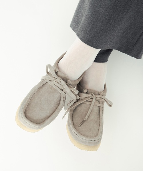 Clarks（クラークス）の「CLARKS　EXCLUSIVE WALLABEE（その他シューズ・レディース・グレー・4.5/4/5.5）」の9枚目の写真