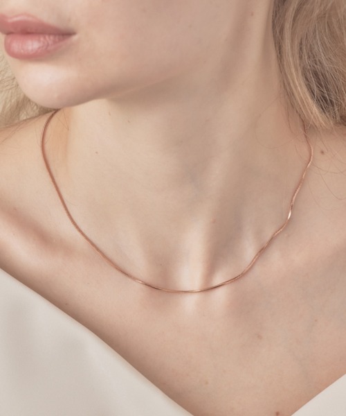 sowang(ソワン)の「シンプルスネークチェーンネックレス1mm / simple snake necklace(ネックレス・レディース・ゴールド/ピンク/シルバー・FREE)」の10枚目の写真