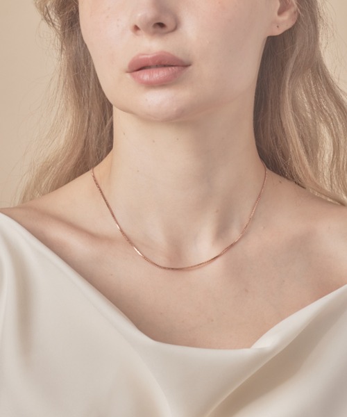 sowang(ソワン)の「シンプルスネークチェーンネックレス1mm / simple snake necklace(ネックレス・レディース・ゴールド/ピンク/シルバー・FREE)」の11枚目の写真