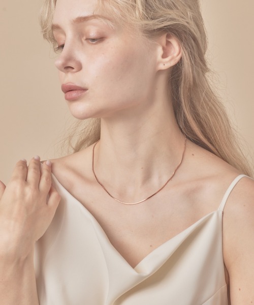 sowang(ソワン)の「シンプルスネークチェーンネックレス1mm / simple snake necklace(ネックレス・レディース・ゴールド/ピンク/シルバー・FREE)」の13枚目の写真