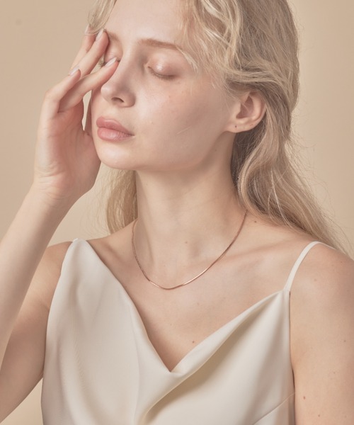 sowang(ソワン)の「シンプルスネークチェーンネックレス1mm / simple snake necklace(ネックレス・レディース・ゴールド/ピンク/シルバー・FREE)」の14枚目の写真