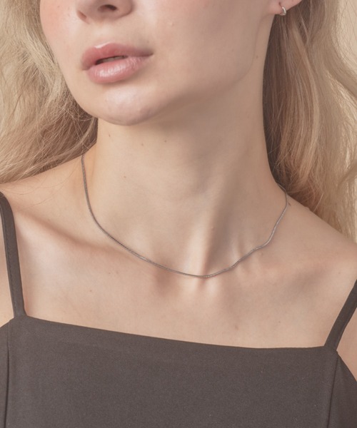 sowang(ソワン)の「シンプルスネークチェーンネックレス1mm / simple snake necklace(ネックレス・レディース・ゴールド/ピンク/シルバー・FREE)」の17枚目の写真