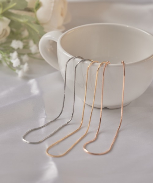 sowang(ソワン)の「シンプルスネークチェーンネックレス1mm / simple snake necklace(ネックレス・レディース・ゴールド/ピンク/シルバー・FREE)」の8枚目の写真