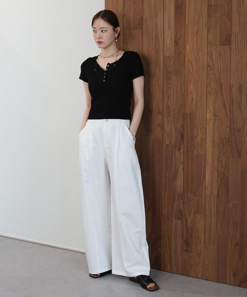 J by blue（ジェイバイブルー）の「エッグカーブパンツ（その他パンツ・レディース・ベージュ/ブラック/ホワイト・MEDIUM）」の9枚目の写真