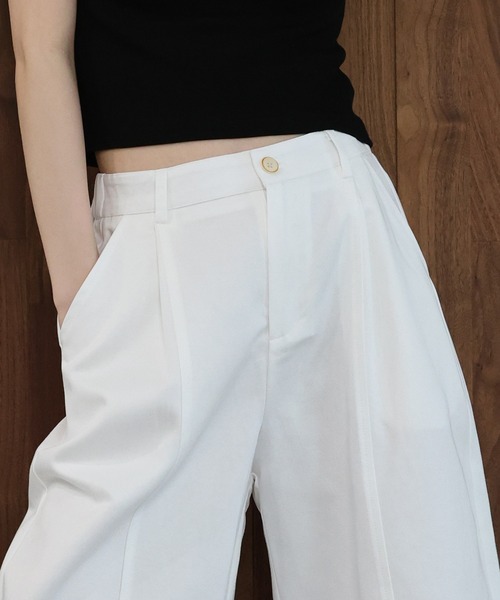 J by blue（ジェイバイブルー）の「エッグカーブパンツ（その他パンツ・レディース・ベージュ/ブラック/ホワイト・MEDIUM）」の8枚目の写真