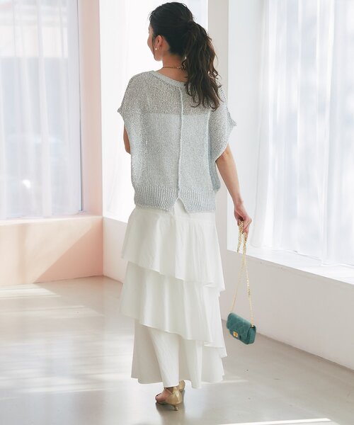 La boutique BonBon（ラブティックボンボン）の「【立体的で華やか】コットンナイロンイレヘムティアードスカート（スカート・レディース・ホワイト/サックスブルー・38/36）」の7枚目の写真