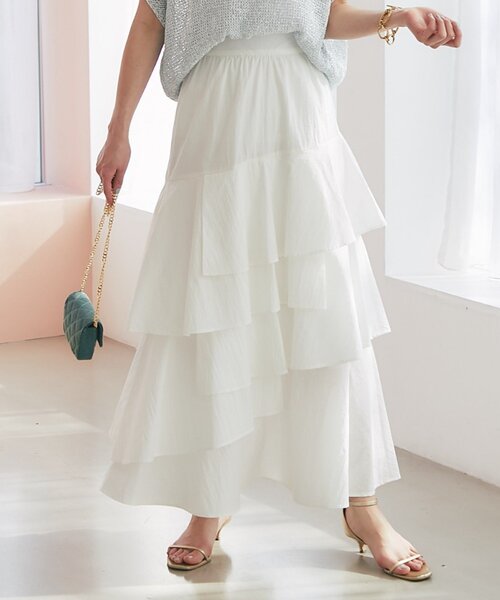 La boutique BonBon（ラブティックボンボン）の「【立体的で華やか】コットンナイロンイレヘムティアードスカート（スカート・レディース・ホワイト/サックスブルー・38/36）」の12枚目の写真