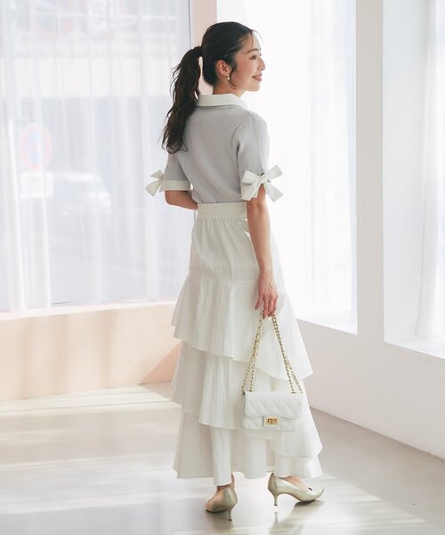 La boutique BonBon（ラブティックボンボン）の「【立体的で華やか】コットンナイロンイレヘムティアードスカート（スカート・レディース・ホワイト/サックスブルー・38/36）」の15枚目の写真