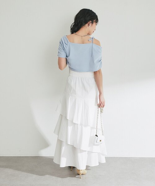 La boutique BonBon（ラブティックボンボン）の「【立体的で華やか】コットンナイロンイレヘムティアードスカート（スカート・レディース・ホワイト/サックスブルー・38/36）」の18枚目の写真
