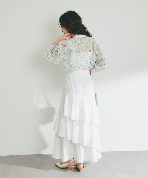 La boutique BonBon（ラブティックボンボン）の「【立体的で華やか】コットンナイロンイレヘムティアードスカート（スカート・レディース・ホワイト/サックスブルー・38/36）」の21枚目の写真