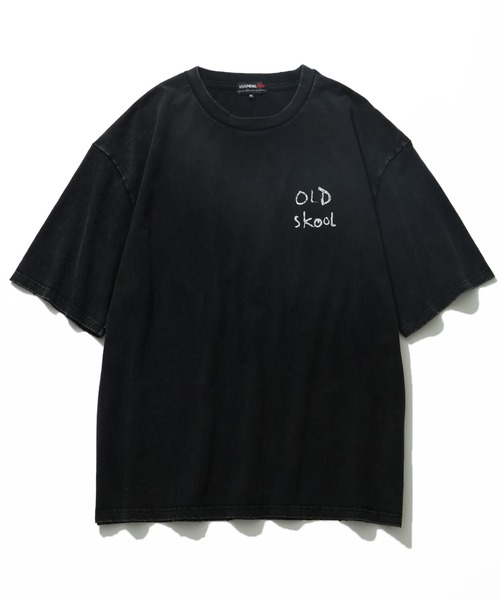 BRANDALISED(ブランダライズド)の「【BRANDALISED/ブランダライズド】スノーウォッシュ カスレプリント アソート バンクシー アートワークデザイン Tシャツ(Tシャツ/カットソー・メンズ・ブラック系2/ブラック系1/グレー系2/グレー系1/ブラウン系1/ブラウン系2・M/L/XL)」の9枚目の写真