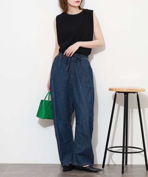 atONE(アットワン)の「ライトオンスデニムイージーバレルパンツ(デニムパンツ・レディース・ワンウォッシュ/ブルー/ネイビー・L/LL/M/3L/4L)」の9枚目の写真