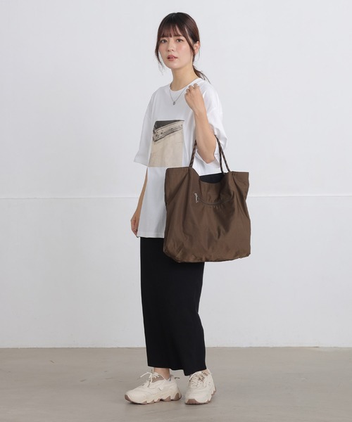ALTROSE(アルトローズ)の「【A4対応】トート バッグ リバーシブル(トートバッグ・レディース・グレー系その他7/ベージュ系その他3/ブラウン系その他4・FREE)」の13枚目の写真