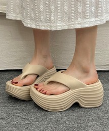 ソリッドカラー 厚底 ボリューム トング サンダル