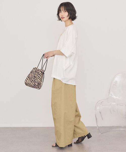 AMERICAN HOLIC(アメリカンホリック)の「【接触冷感】異素材コクーンプルオーバー(Tシャツ/カットソー・レディース・モカ/ブラック/オフホワイト/ネイビー・M/L)」の16枚目の写真