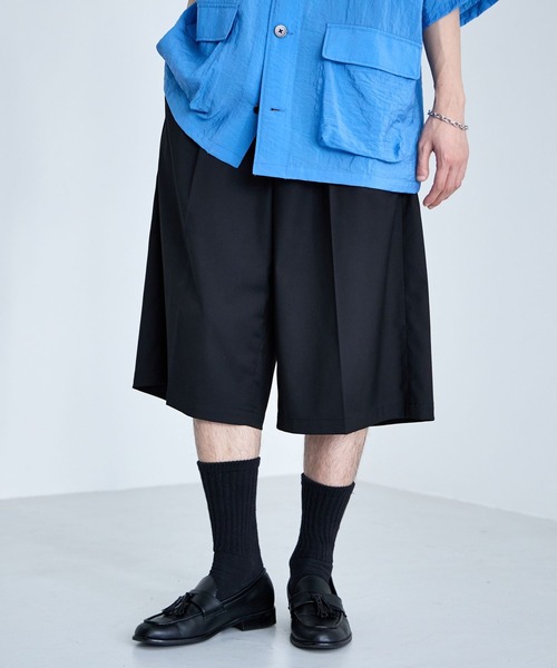 RAGEBLUE(レイジブルー)の「TR Buggy Half Pants / バギーハーフパンツ(スラックス・メンズ・ベージュ/ブラック・MEDIUM/LARGE)」の2枚目の写真