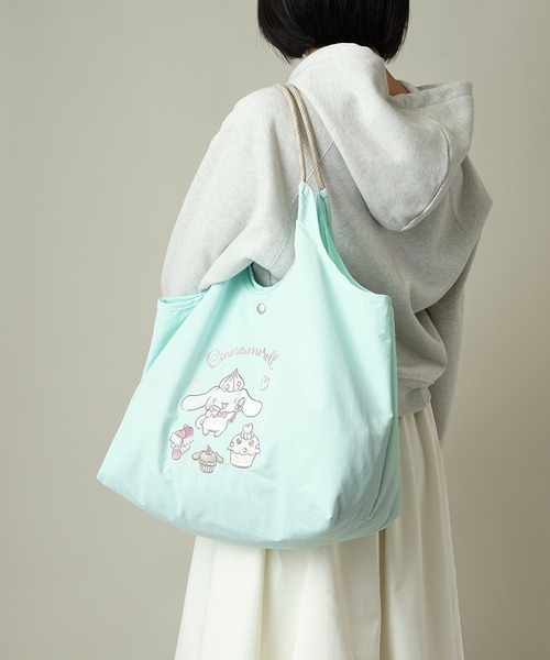 sanrio(サンリオ)の「【unify × Sanrio characters(サンリオキャラクターズ) 】大容量 A4サイズ収納可 軽撥水 トートバッグ SUPK-01(ショルダーバッグ・レディース・サックスブルー/ブラック/ラベンダー/ネイビー/ミント/ライトグレー・ONE SIZE)」の18枚目の写真