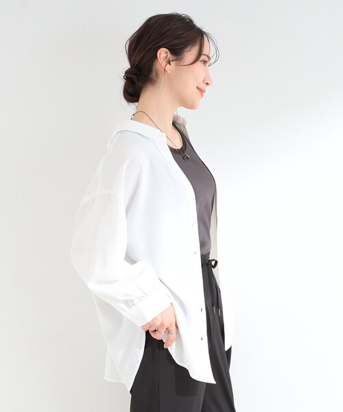 SHOO・LA・RUE(シューラルー)の「【S-LL/洗濯機可】後ろ姿も抜かりなく バックレースアップシャツ(シャツ/ブラウス・レディース・オフホワイト/ライトブルー/ベビーピンク・02/01/04/03)」の17枚目の写真