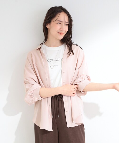 SHOO・LA・RUE(シューラルー)の「【S-LL/洗濯機可】後ろ姿も抜かりなく バックレースアップシャツ(シャツ/ブラウス・レディース・オフホワイト/ライトブルー/ベビーピンク・02/01/04/03)」の21枚目の写真
