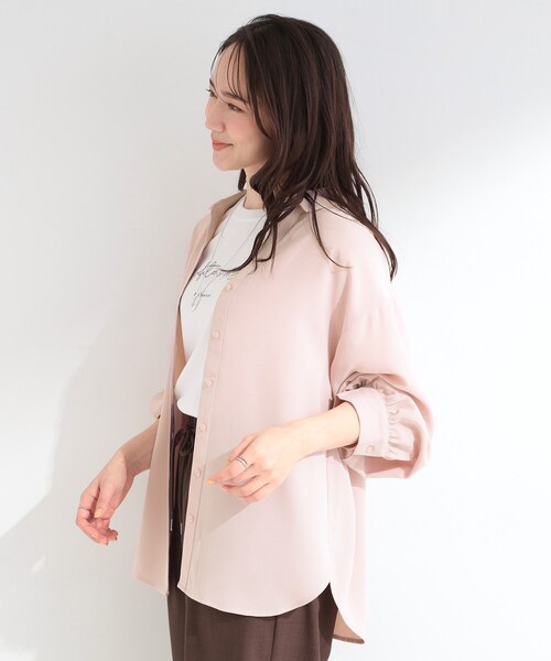 SHOO・LA・RUE(シューラルー)の「【S-LL/洗濯機可】後ろ姿も抜かりなく バックレースアップシャツ(シャツ/ブラウス・レディース・オフホワイト/ライトブルー/ベビーピンク・02/01/04/03)」の22枚目の写真