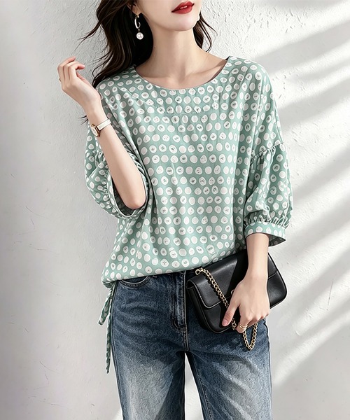 Doux Belle(ドゥーベル)の「総柄デザインブラウス(Tシャツ/カットソー・レディース・ネイビー/ミント/ベージュ・X-LARGE/LARGE/MEDIUM)」の19枚目の写真