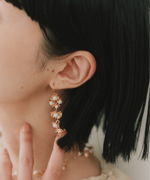 kaene（カエン）の「シアーブルームピアス（ピアス（両耳用）・レディース・ゴールド・FREE）」の2枚目の写真