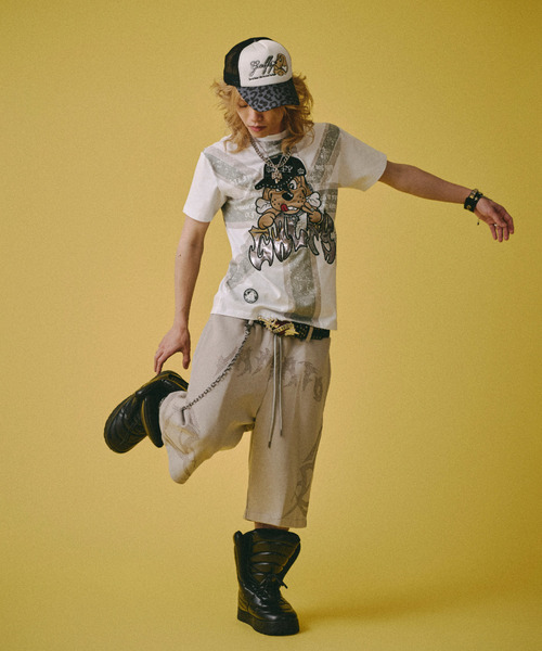 GALFY（ガルフィー）の「『GALFY/ガルフィー』UKギャル男 TEE（Tシャツ/カットソー・レディース・ブラック系1/ブラック/ホワイト・XL/L）」の14枚目の写真