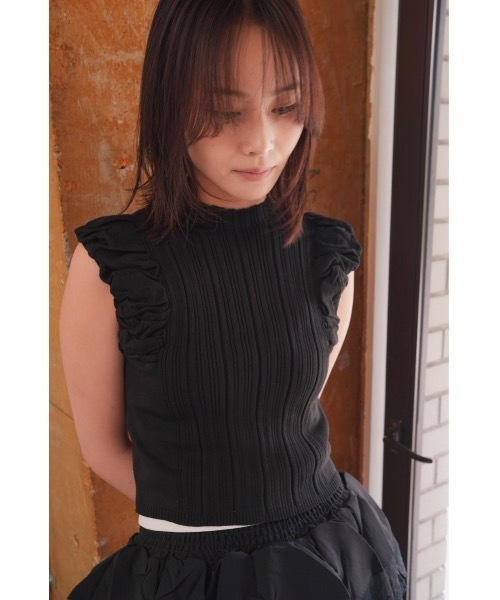SALTMINT(ソルトミント)の「ノースリーブニット(Tシャツ/カットソー・レディース・ホワイト/ベージュ/ブラック・FREE)」の2枚目の写真