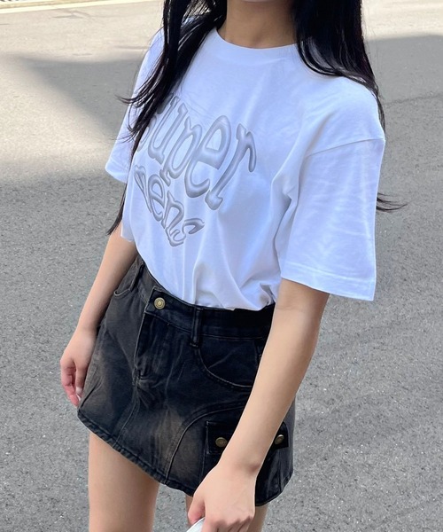 tunee（チュニー）の「メタリックシルバーデザイン半袖Tシャツ(hsyd)（Tシャツ/カットソー・レディース・ホワイト・LARGE）」の5枚目の写真
