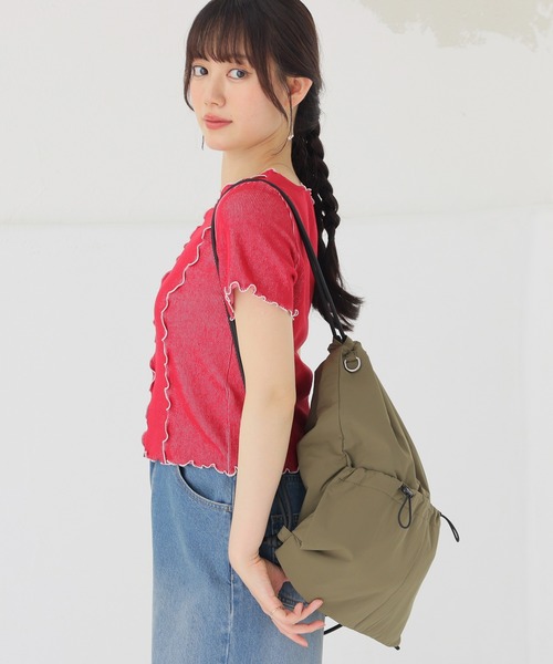 Honeys(ハニーズ)の「ドローコードナップサック(バックパック/リュック・レディース・カーキ/アイボリー/グレイッシュベージュ/ブラック・FREE)」の12枚目の写真