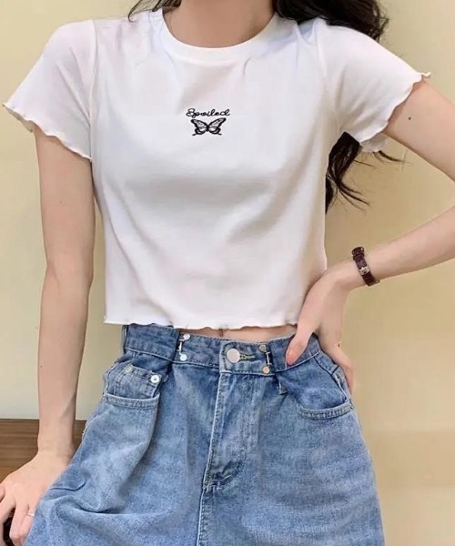 FUNdaysion(ファンデイション)の「ワンポイント刺繍ショートTシャツ(Tシャツ/カットソー・レディース・ブラック/ホワイト・M)」の17枚目の写真