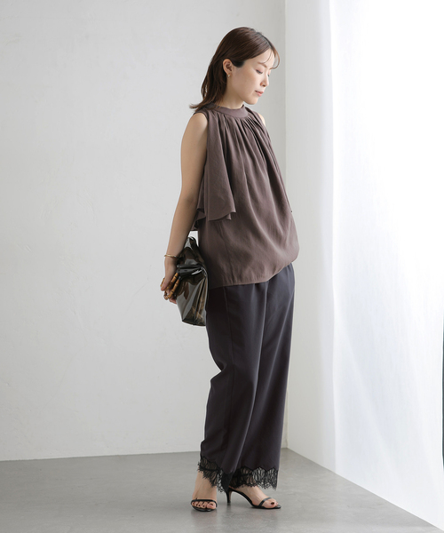 La TOTALITE(ラトータリテ)の「《追加2》2WAYショルダースリットブラウス(シャツ/ブラウス・レディース・ピンク/ホワイト/モカ・38/36)」の10枚目の写真