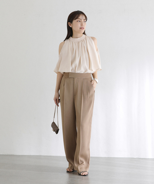 La TOTALITE(ラトータリテ)の「《追加2》2WAYショルダースリットブラウス(シャツ/ブラウス・レディース・ピンク/ホワイト/モカ・38/36)」の16枚目の写真