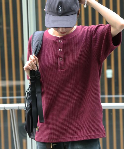 BEN DAVIS（ベンデイビス）の「【BEN DAVIS（ベンデイビス）】WAFFLE S/S HENLEY / クルーネック ワッフル オーバーサイズ 半袖 レイヤード（Tシャツ/カットソー・メンズ・ライトグレー/ワイン/ホワイト/ブラック・MEDIUM/LARGE/X-LARGE）」の19枚目の写真