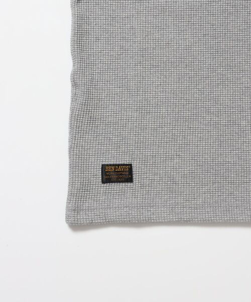 BEN DAVIS（ベンデイビス）の「【BEN DAVIS（ベンデイビス）】WAFFLE S/S HENLEY / クルーネック ワッフル オーバーサイズ 半袖 レイヤード（Tシャツ/カットソー・メンズ・ライトグレー/ワイン/ホワイト/ブラック・MEDIUM/LARGE/X-LARGE）」の7枚目の写真