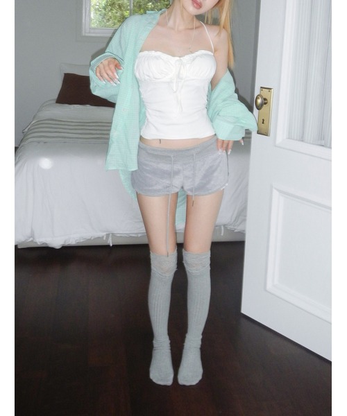 THEAIRTOWN(ジエアタウン)の「cinamon shirring top(キャミソール・レディース・アイボリー/ミント・FREE)」の13枚目の写真