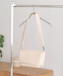 LOWRYS FARM | 【500mlペットボトル収納可】フラップショルダーBAG 1046881(ショルダーバッグ)