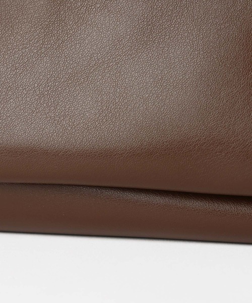LOWRYS FARM(ローリーズファーム)の「【500mlペットボトル収納可】フラップショルダーBAG 1046881(ショルダーバッグ・レディース・ブラック/ブラウン/アイボリー・FREE)」の9枚目の写真